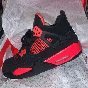 Brand New retro Jordan’s 4’s